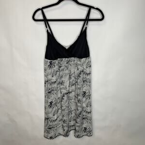 Via del Amore Waltz Nightgown Sz Medium  Black White Grey Vintage 100% Silk